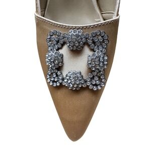 Amanda DiLaurie Gold Satin Pointed Toe Kitten Heel Shoes Buckle Detail Sz9W